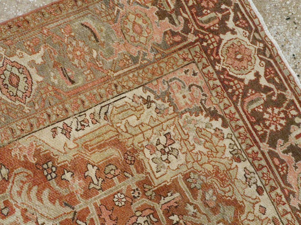 Antique Persian Heriz Rug, No.24026 - Galerie Shabab