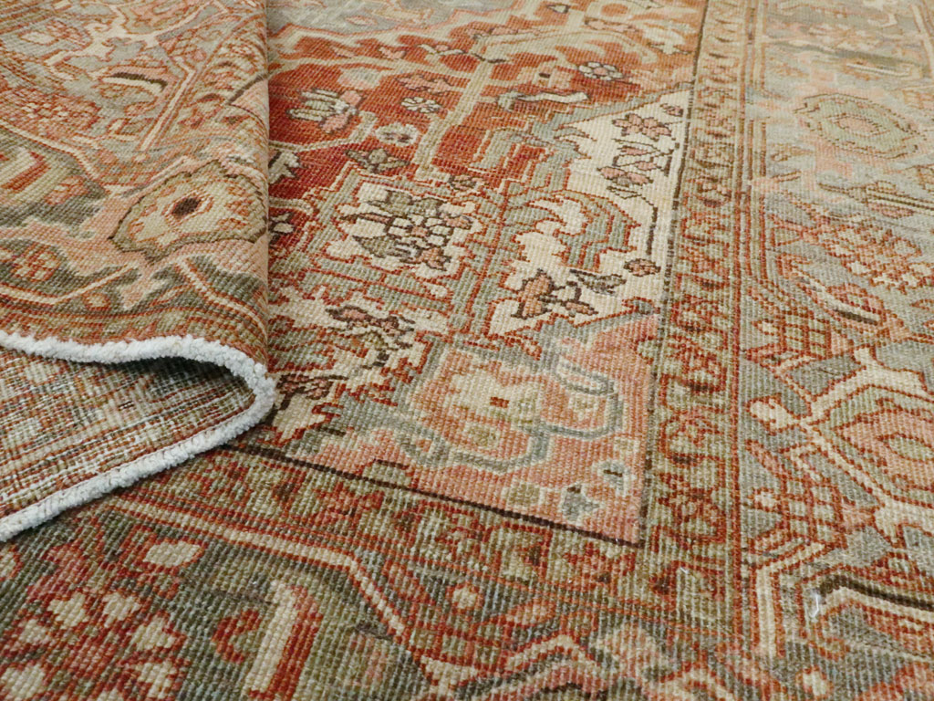 Antique Persian Heriz Rug, No.24026 - Galerie Shabab