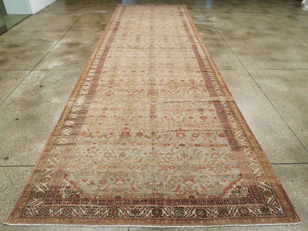 Vintage Persian Malayer Gallery Carpet, No.24033 - Galerie Shabab