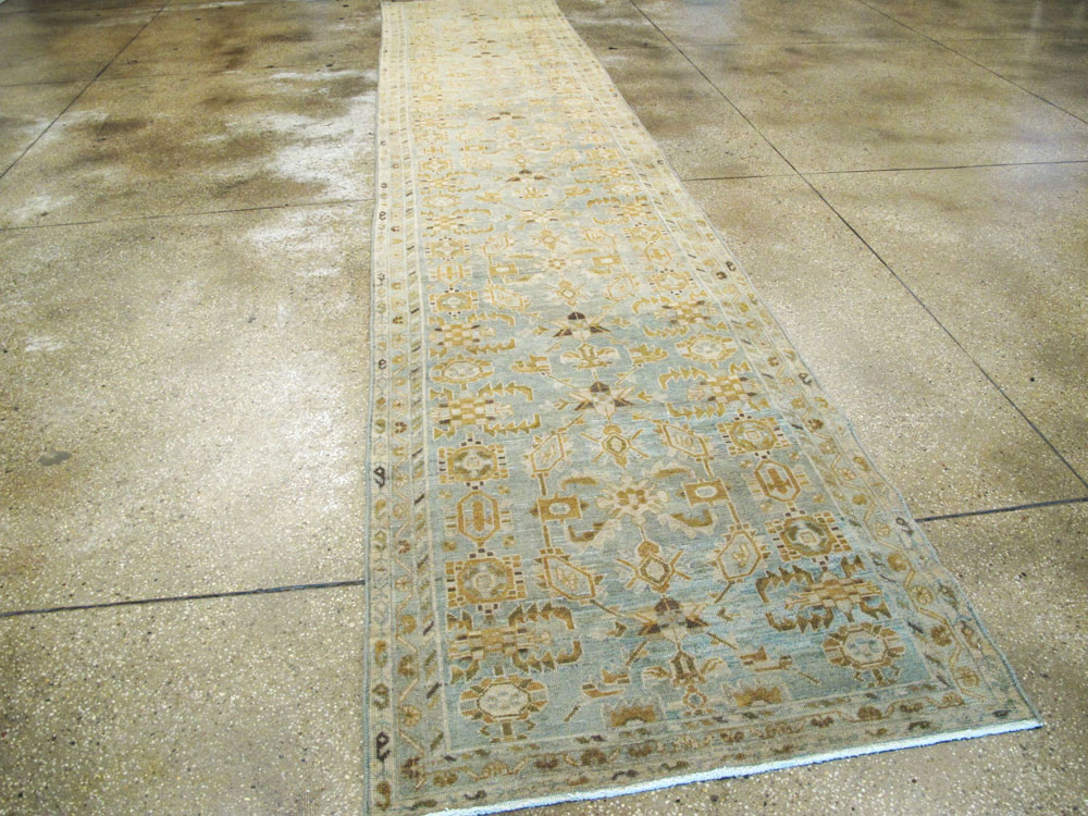 Vintage Persian Malayer Runner, No.24035 - Galerie Shabab