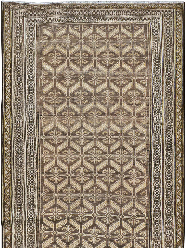 Vintage Persian Malayer Runner, No.24038 - Galerie Shabab