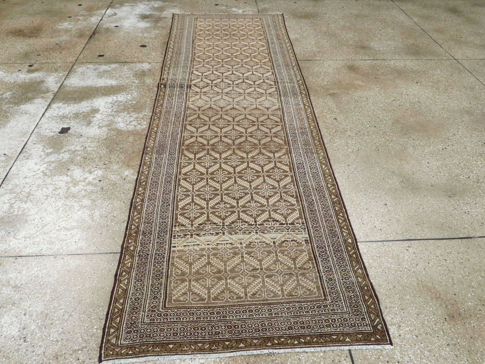 Vintage Persian Malayer Runner, No.24038 - Galerie Shabab