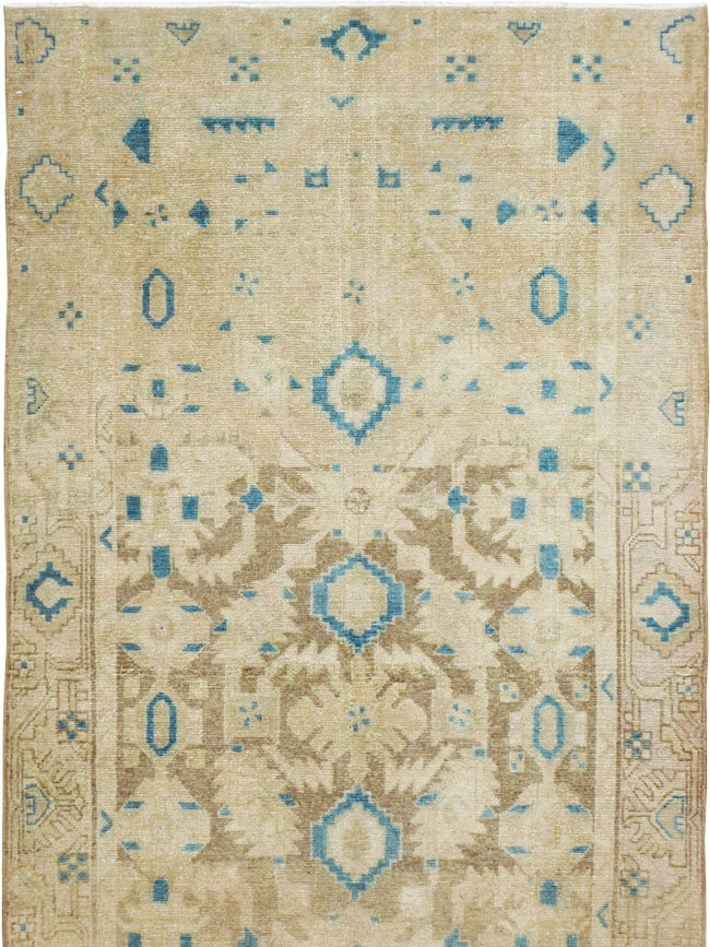 Vintage Persian Malayer Runner, No.24039 - Galerie Shabab