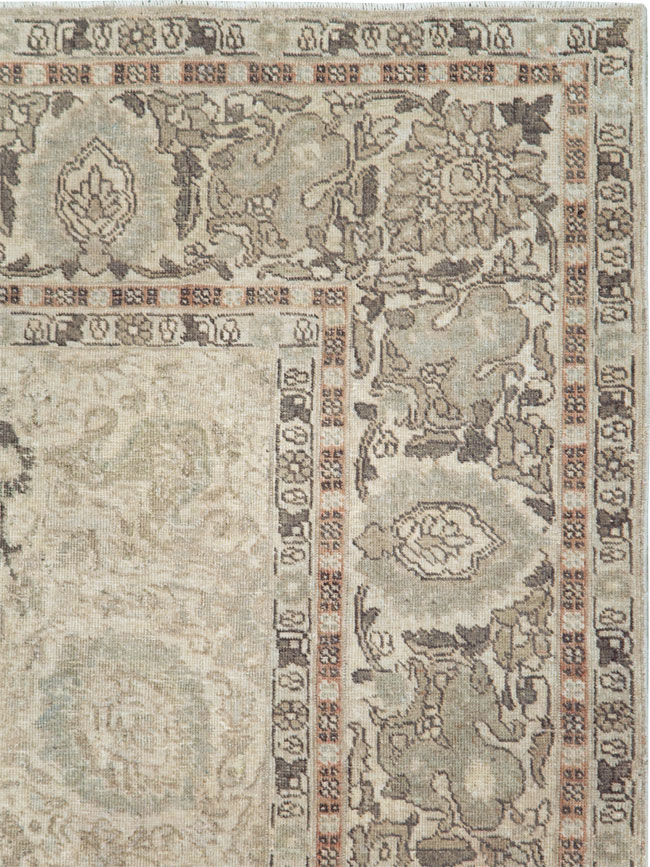 Antique Persian Tabriz Small Room Size Carpet, No.24043 - Galerie Shabab