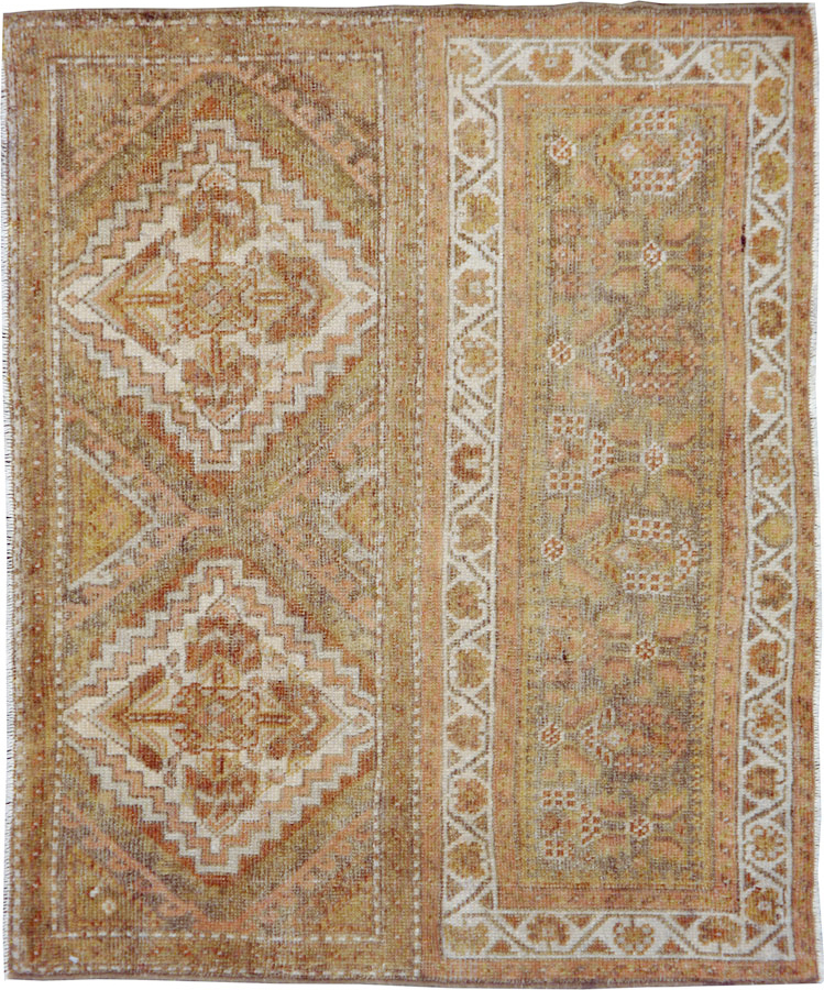 Antique Persian Kurdish Rug, No.24050 - Galerie Shabab