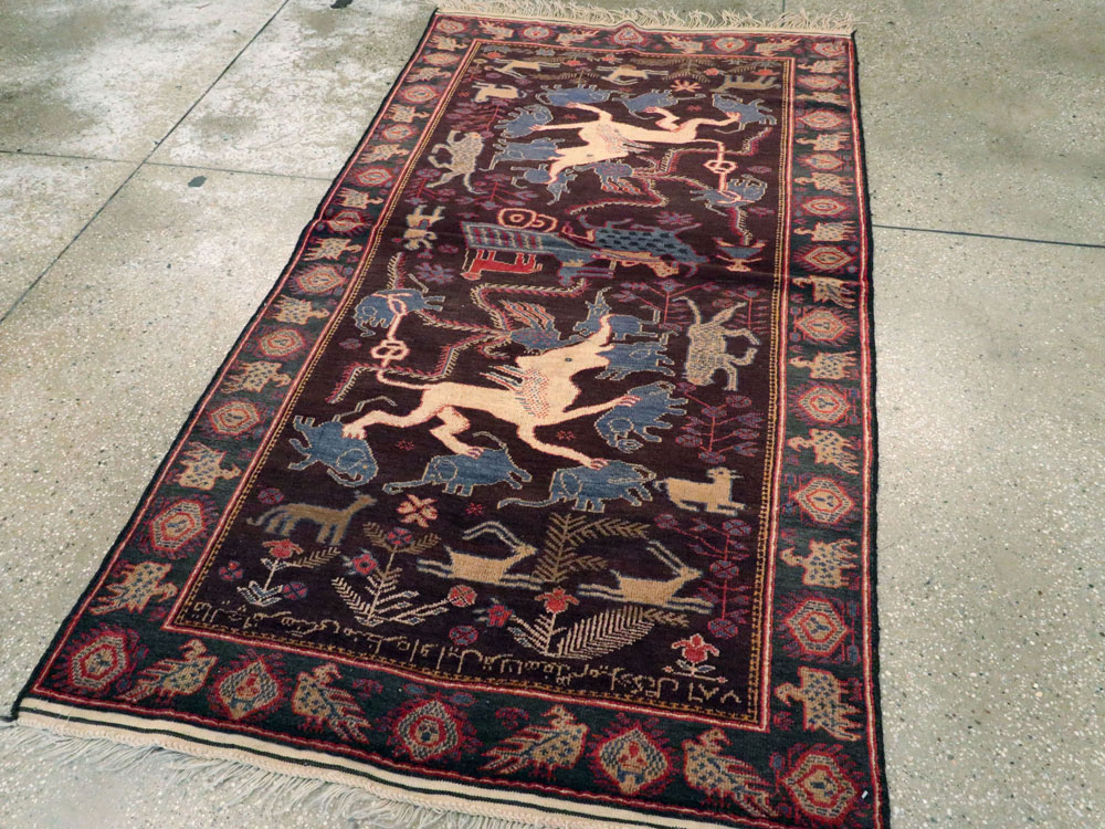 Vintage Persian Baluch Pictorial Rug, No.24056 - Galerie Shabab