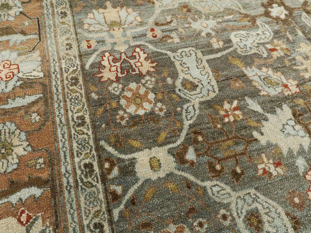 Antique Persian Bibikabad Gallery Carpet, No.24063 - Galerie Shabab