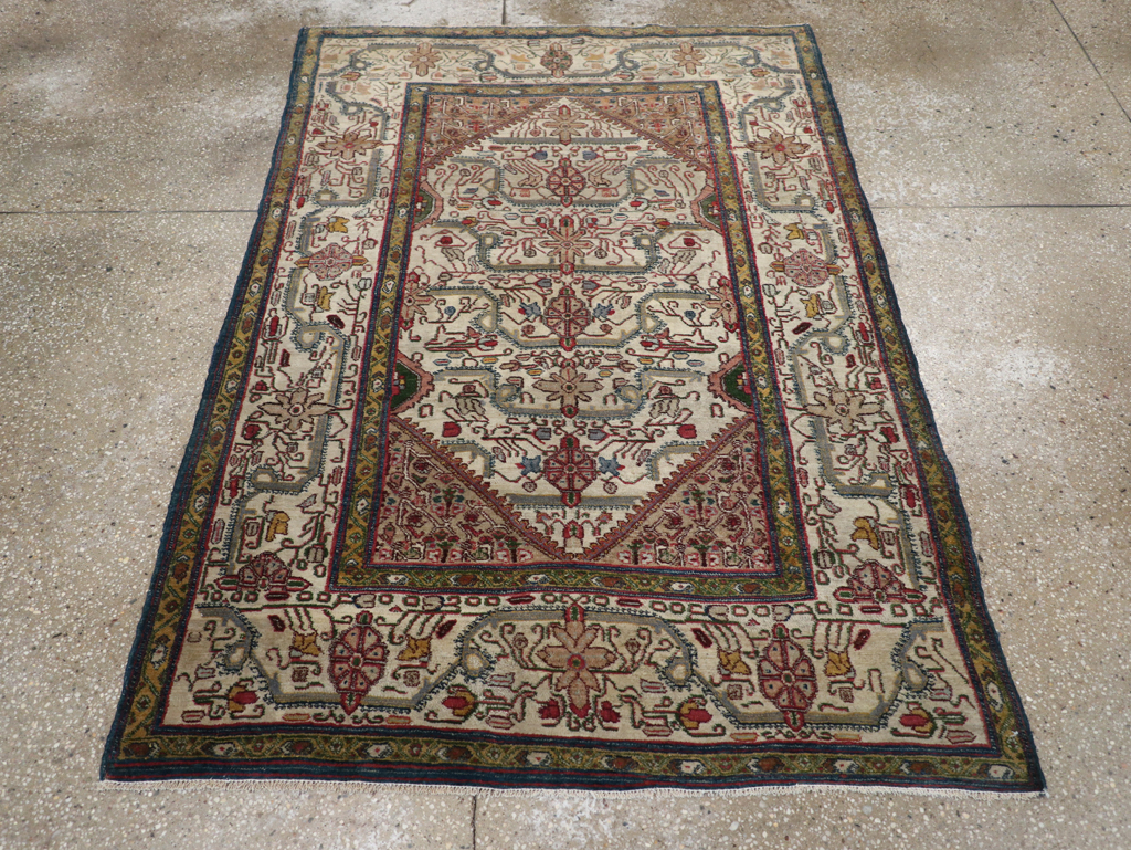 Antique Indian Agra Rug, No.24099 - Galerie Shabab