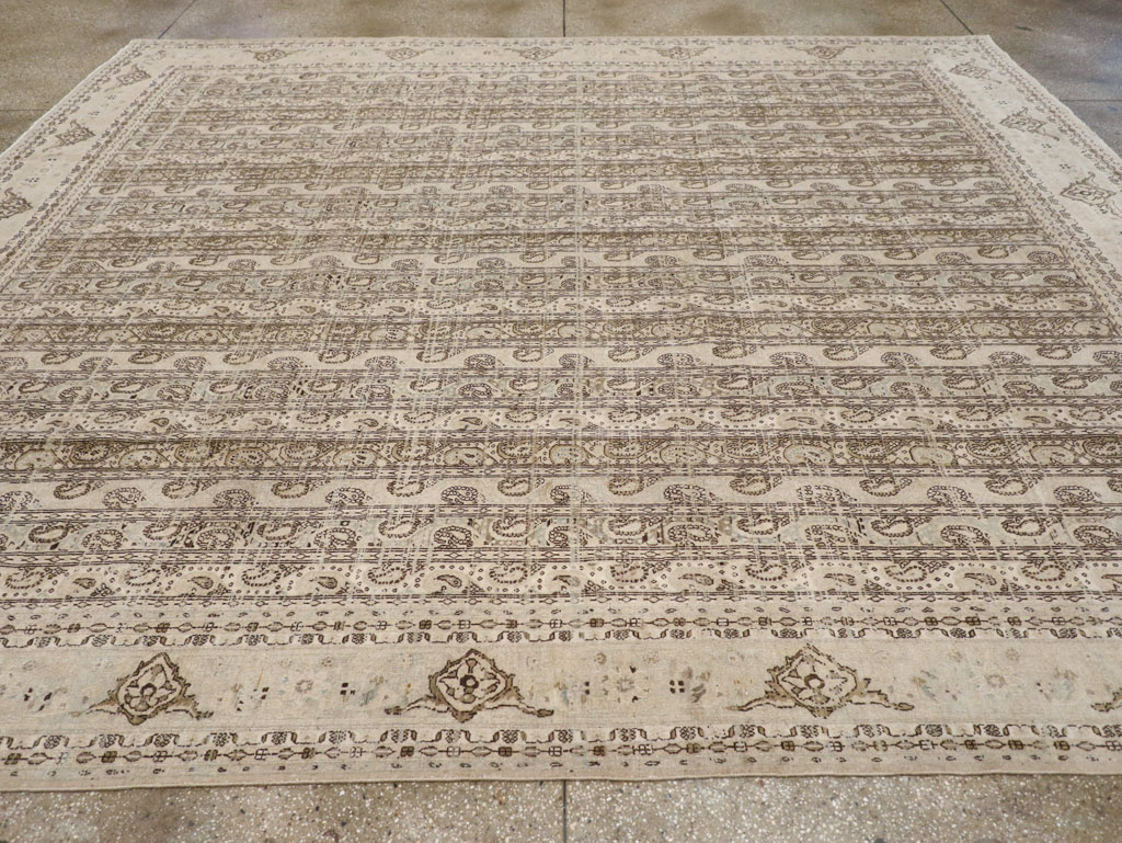 Vintage Persian Quom Room Size Carpet, No.24103 - Galerie Shabab