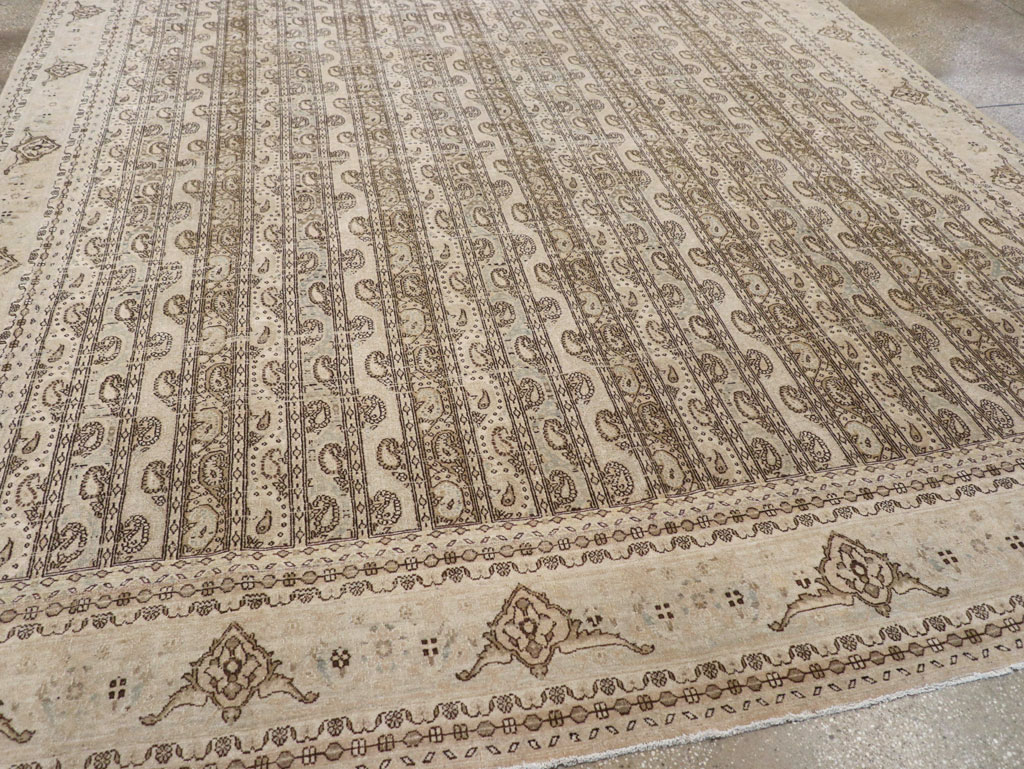 Vintage Persian Quom Room Size Carpet, No.24103 - Galerie Shabab