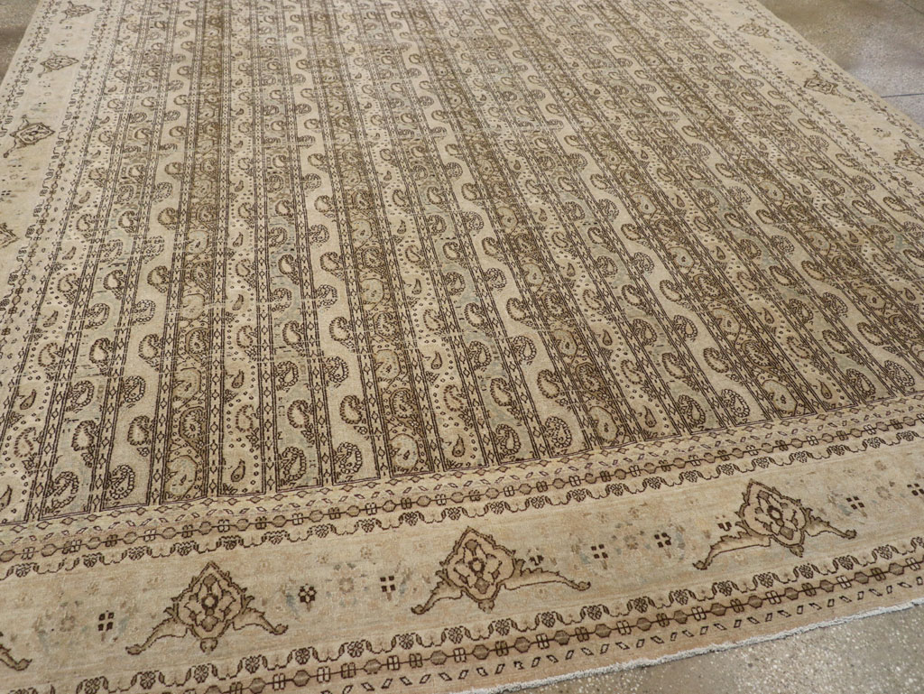 Vintage Persian Quom Room Size Carpet, No.24103 - Galerie Shabab