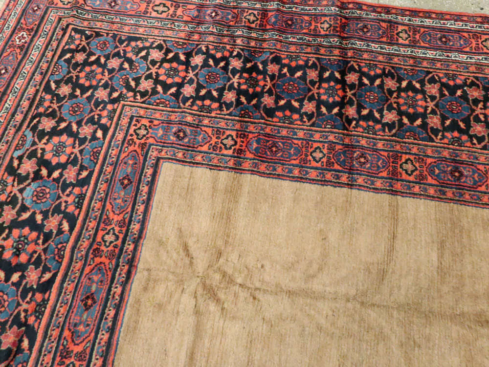 Antique Persian Dorokhsh Carpet, No.24110 - Galerie Shabab
