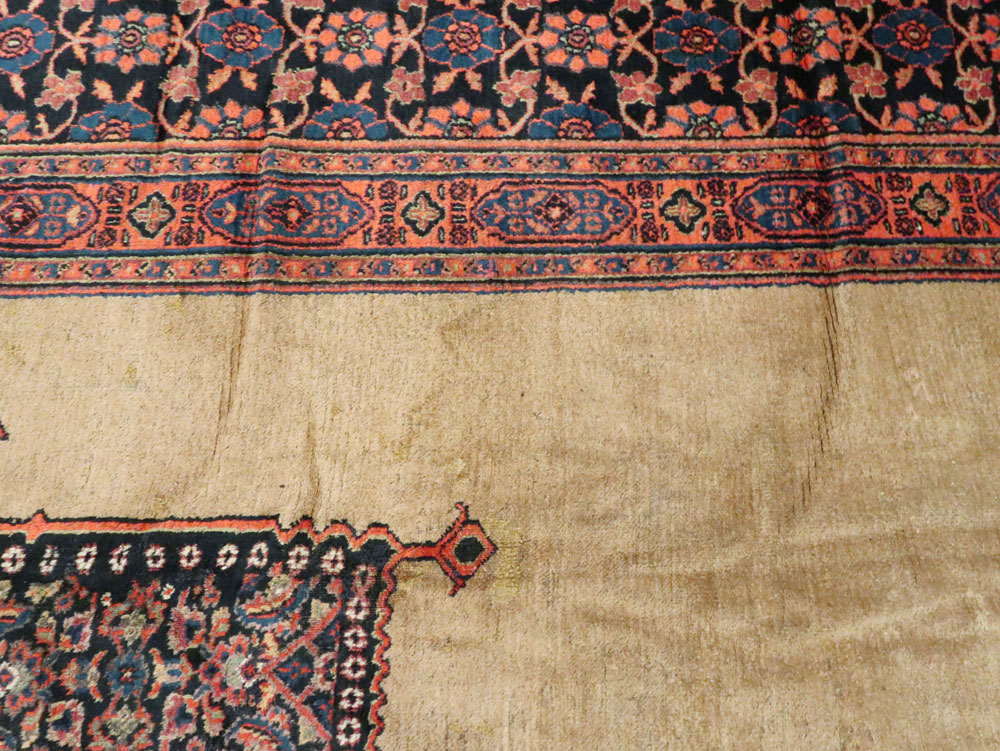 Antique Persian Dorokhsh Carpet, No.24110 - Galerie Shabab