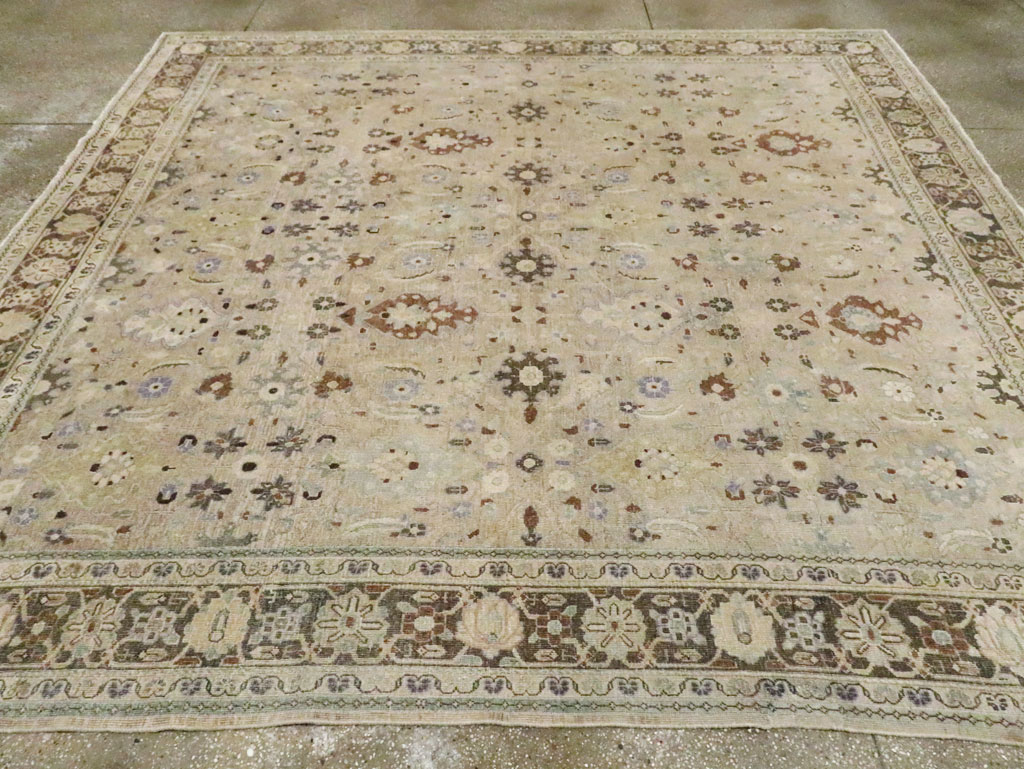 Vintage Persian Mahal Square Room Size Carpet, No.24117 - Galerie Shabab