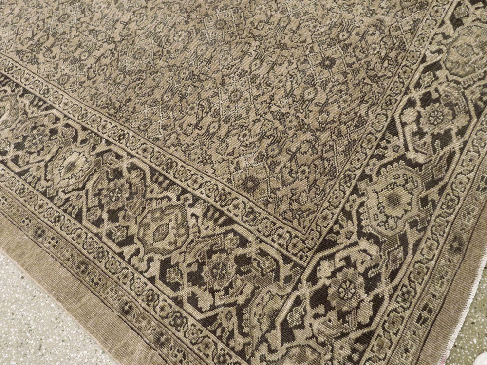 Antique Persian Mahal Carpet, No.24118 - Galerie Shabab