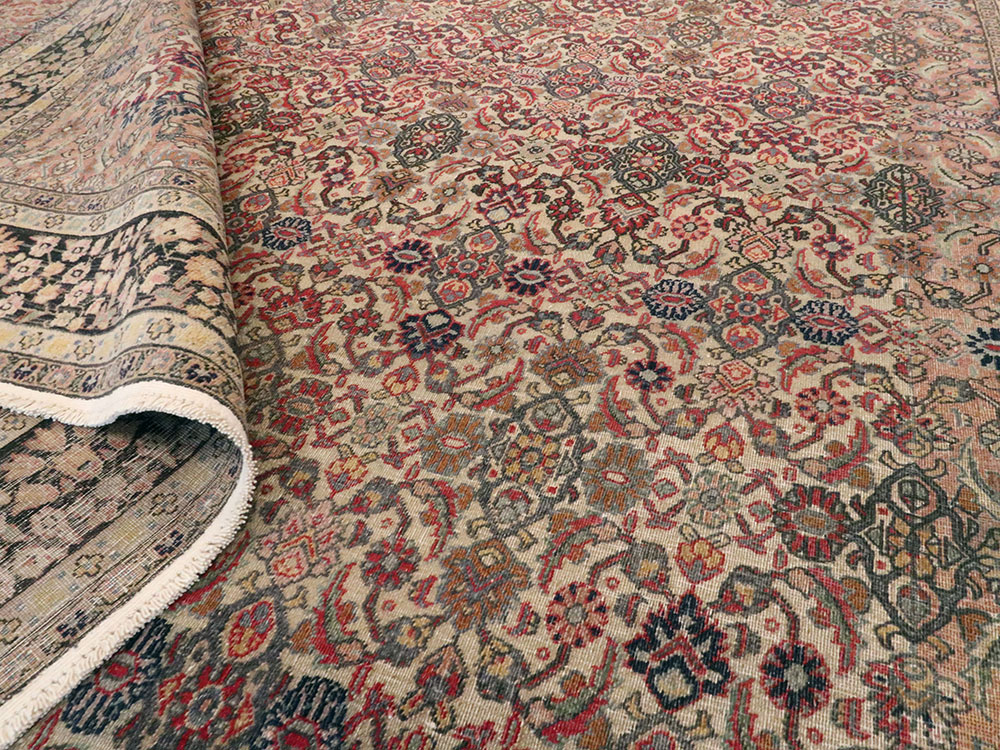Antique Indian Lahore Carpet, No.24132 - Galerie Shabab