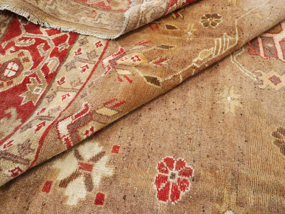 Vintage Indian Mazalpatan Carpet, No.24138 - Galerie Shabab