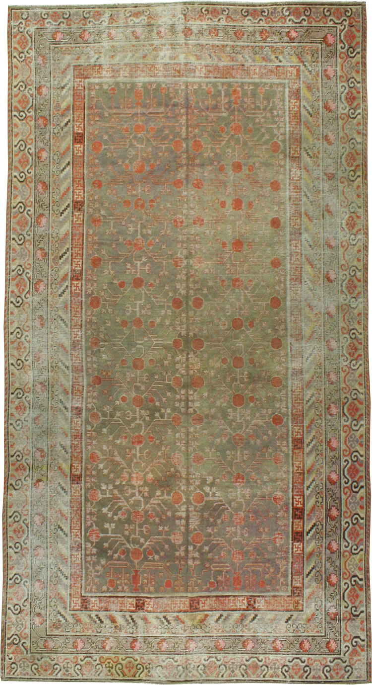 Antique East Turkestan Khotan Gallery Carpet, No.24175 - Galerie Shabab