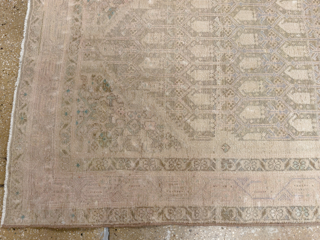 Vintage Persian Tabriz Long Runner, No.24187 - Galerie Shabab