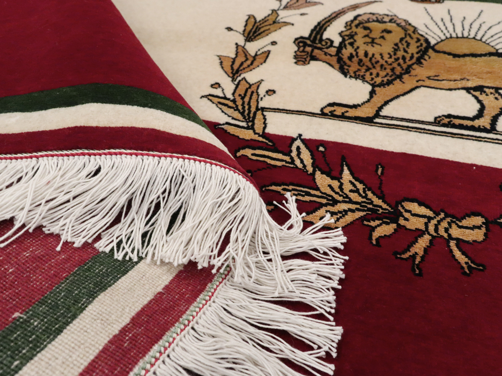 Vintage Persian Tabriz Flag Pictorial Rug, No.24189 - Galerie Shabab