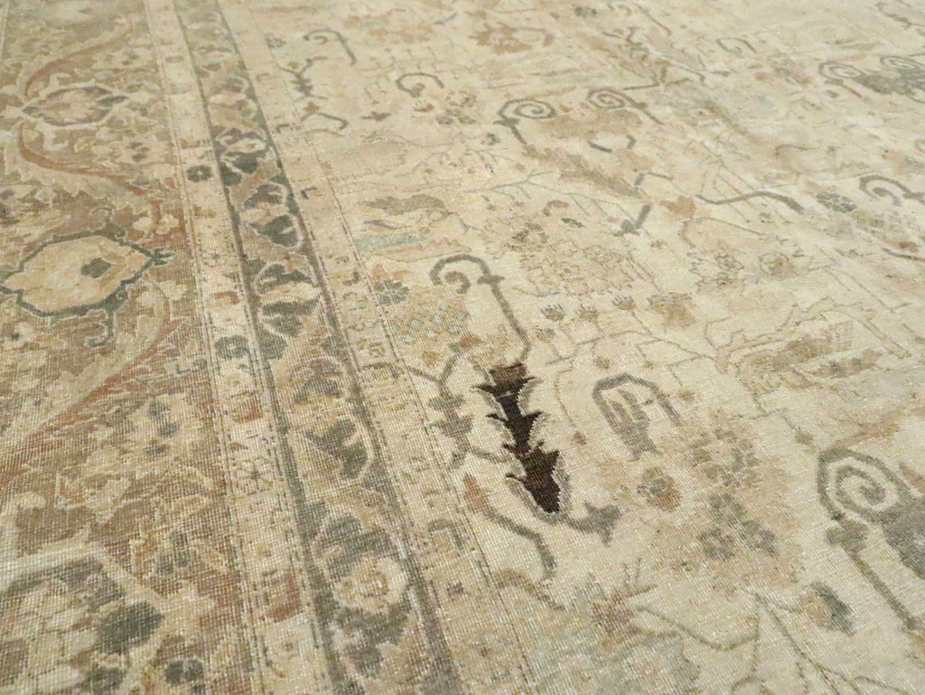 Antique Persian Tabriz Carpet, No.24192 - Galerie Shabab
