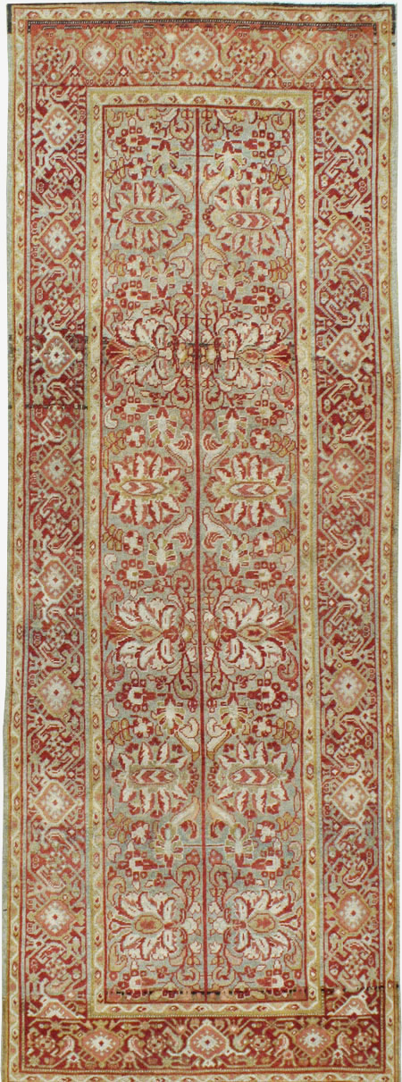 Antique Persian Mahal Wide Gallery Runner, No.24193 - Galerie Shabab