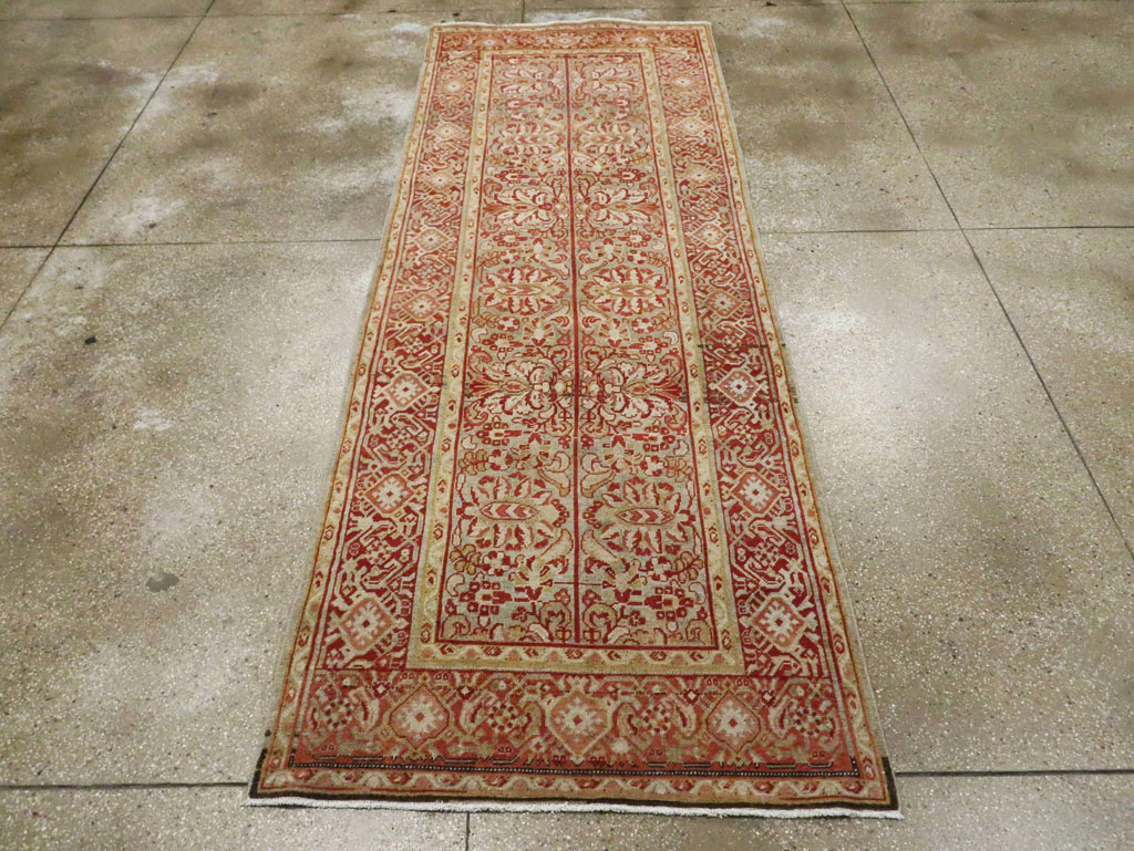 Antique Persian Mahal Wide Gallery Runner, No.24193 - Galerie Shabab