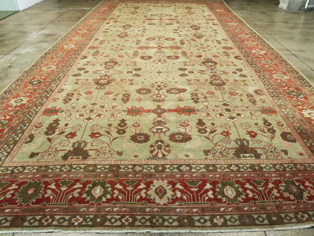 Antique Persian Mahal Oversize Carpet, No.24196 - Galerie Shabab