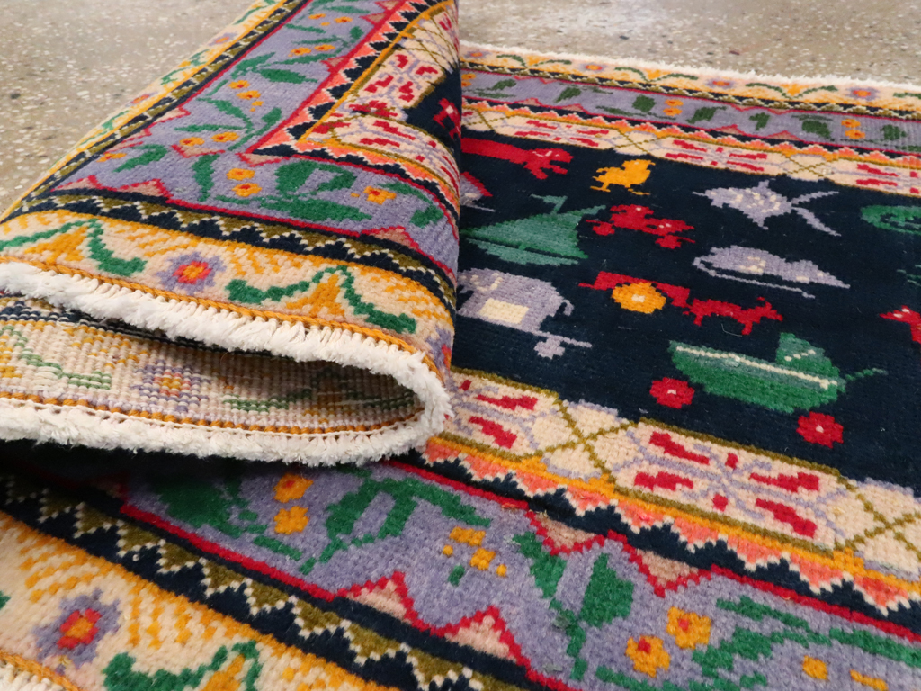 Vintage Persian Tabriz Pictorial Rug, No.24200 - Galerie Shabab