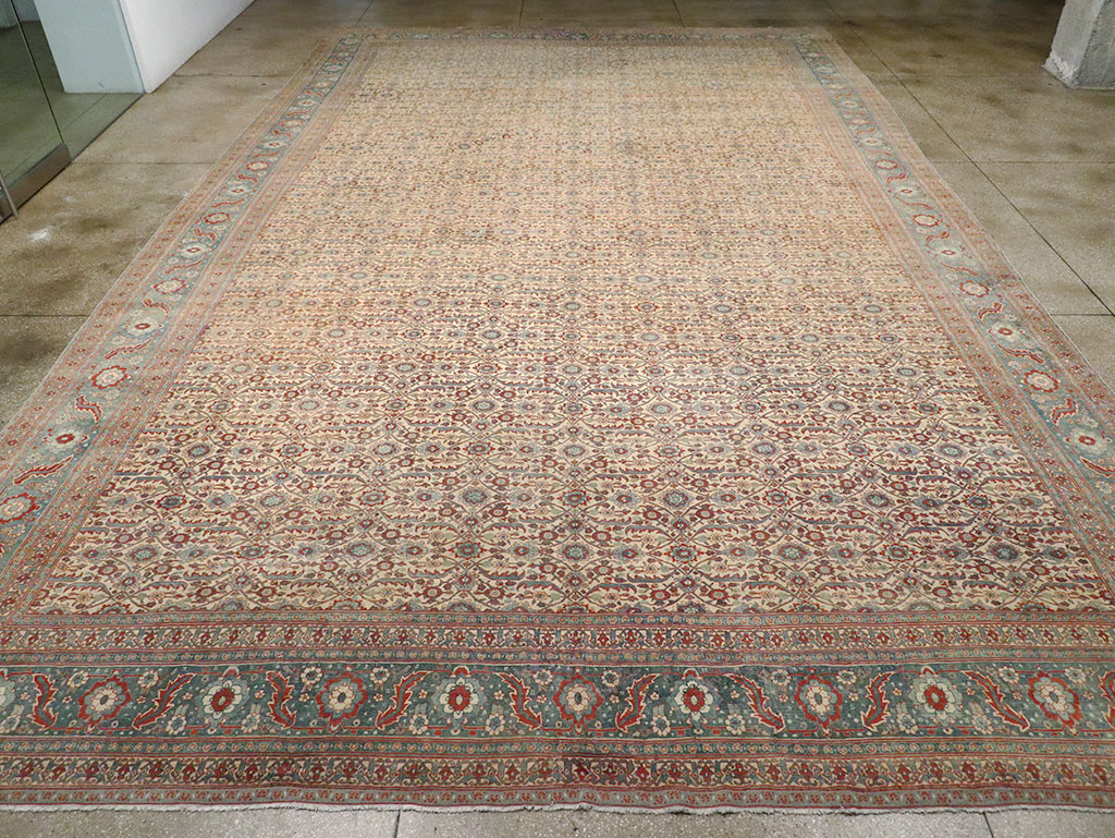 Antique Persian Senneh Tabriz Oversize Carpet, No.24205 - Galerie Shabab