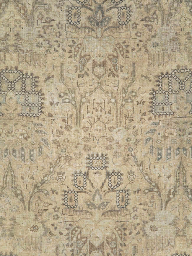 Vintage Persian Tabriz Accent Carpet, No.24210 - Galerie Shabab