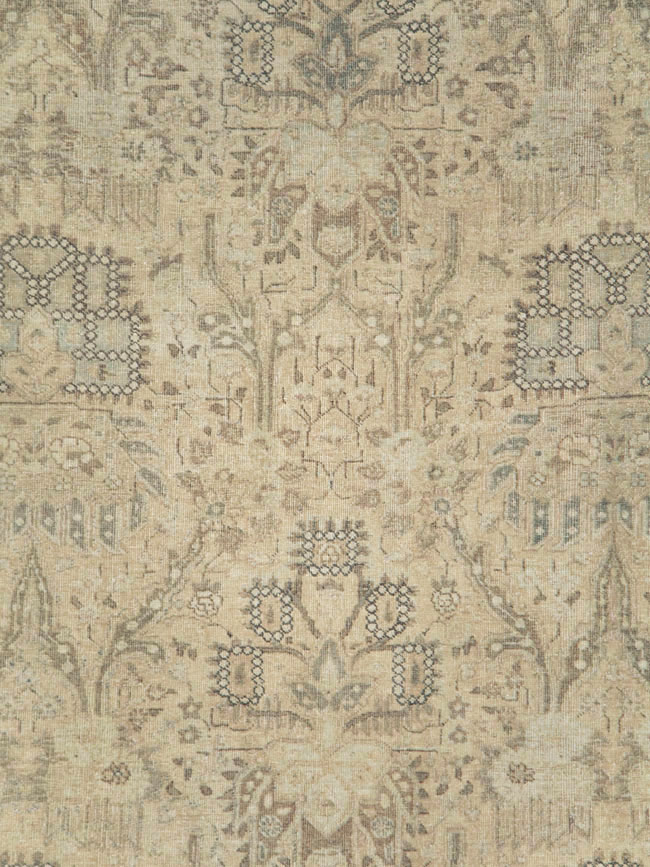 Vintage Persian Tabriz Accent Carpet, No.24210 - Galerie Shabab