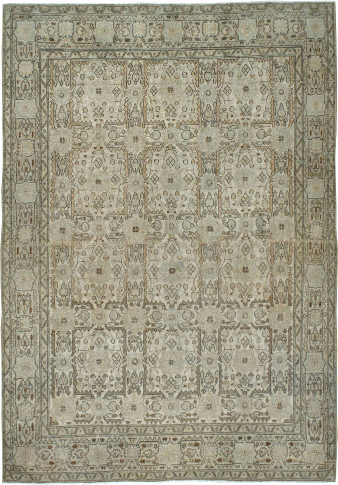 Vintage Persian Quom Rug, No.24213 - Galerie Shabab