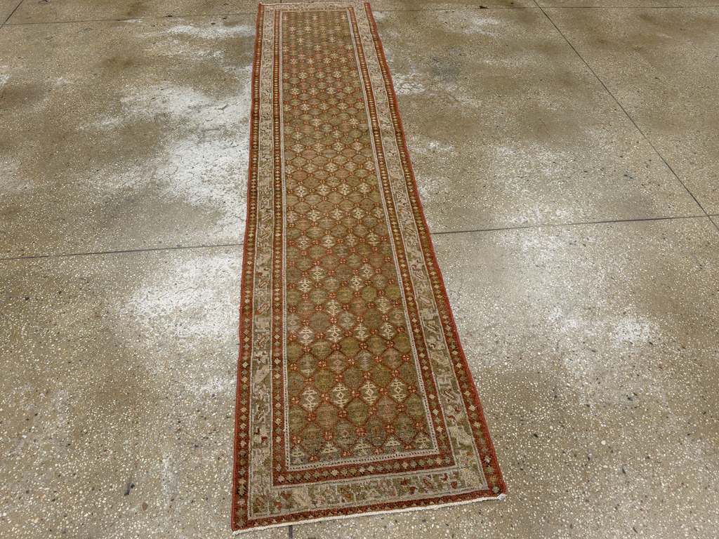 Antique Persian Malayer Runner, No.24214 - Galerie Shabab