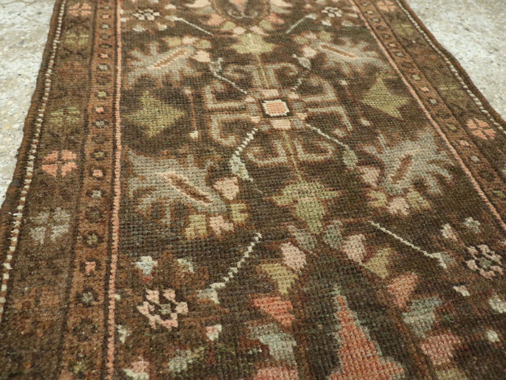 Vintage Persian Malayer Runner, No.24215 - Galerie Shabab
