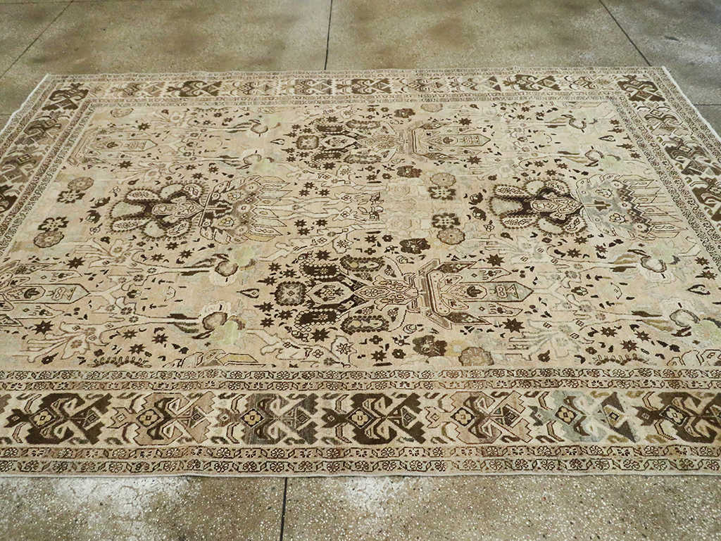Antique Persian Tabriz Carpet, No.24216 - Galerie Shabab