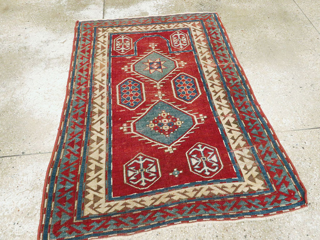 Antique Caucasian Kazak Rug, No.24221 - Galerie Shabab