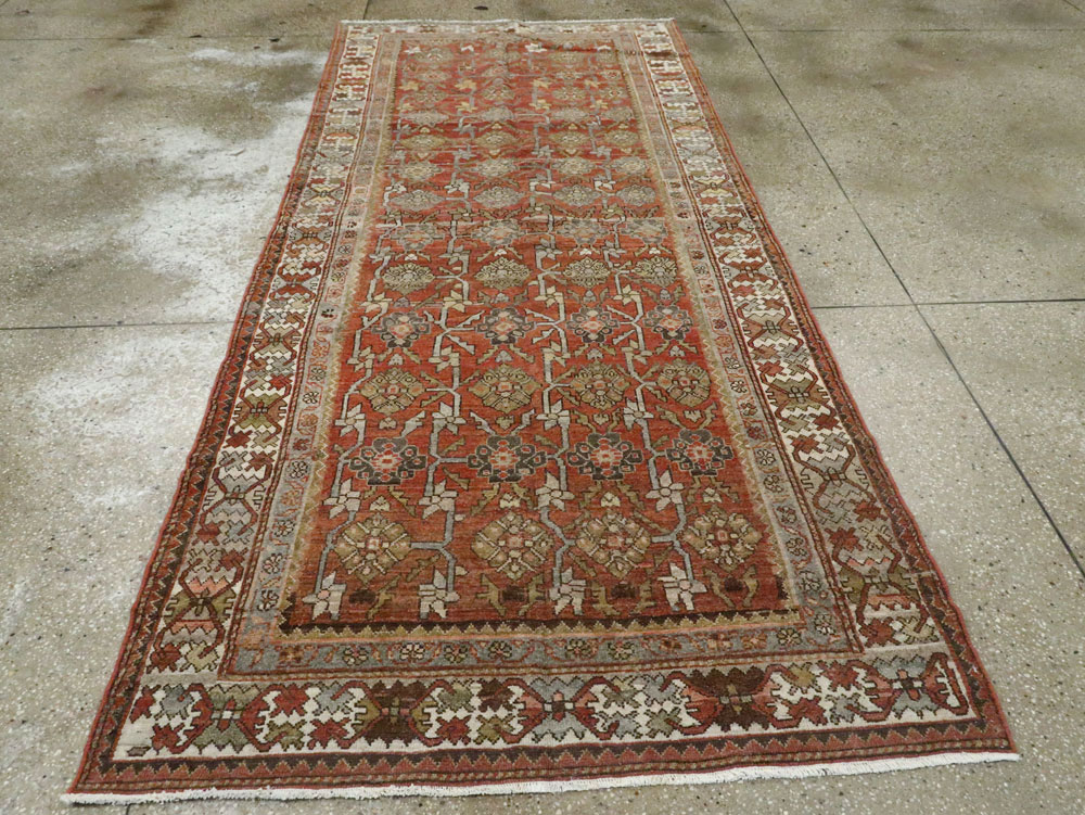Antique Persian Bakhtiari Rug, No.24223 - Galerie Shabab