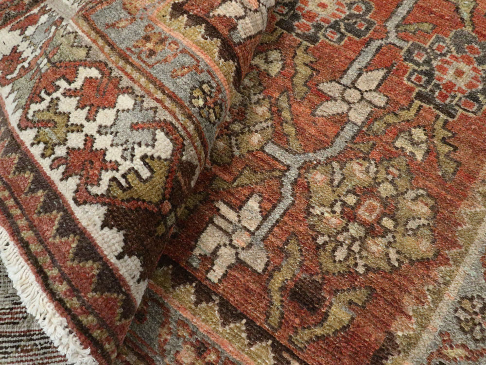 Antique Persian Bakhtiari Rug, No.24223 - Galerie Shabab