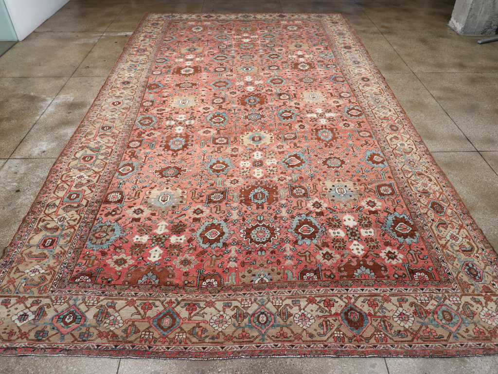 Antique Persian Heriz Carpet, No.24229 - Galerie Shabab