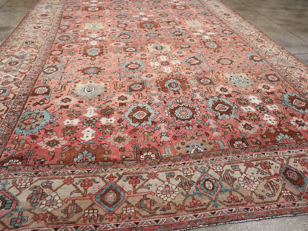 Antique Persian Heriz Carpet, No.24229 - Galerie Shabab