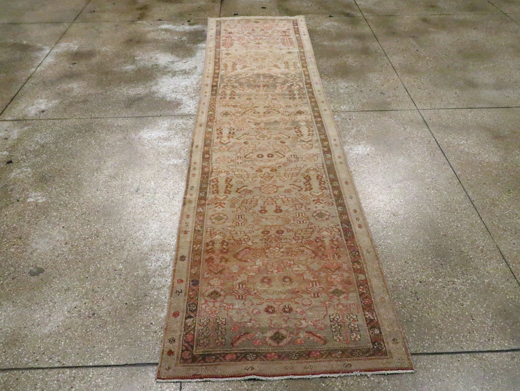 Vintage Persian Malayer Runner, No.24235 - Galerie Shabab