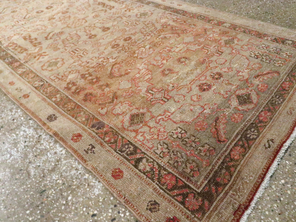 Vintage Persian Malayer Runner, No.24235 - Galerie Shabab