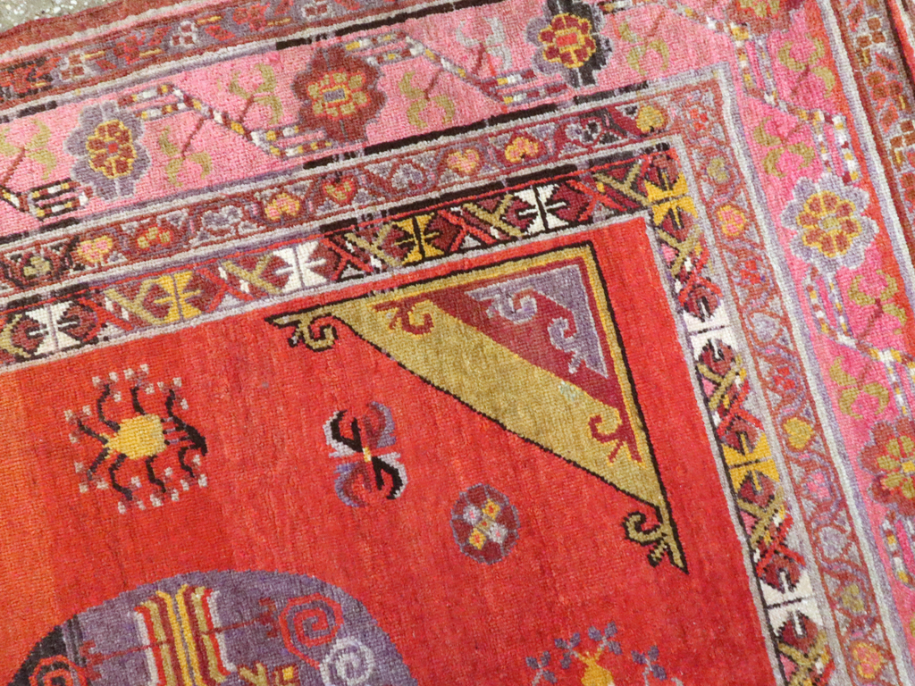 Antique East Turkestan Khotan Gallery Carpet, No.24237 - Galerie Shabab