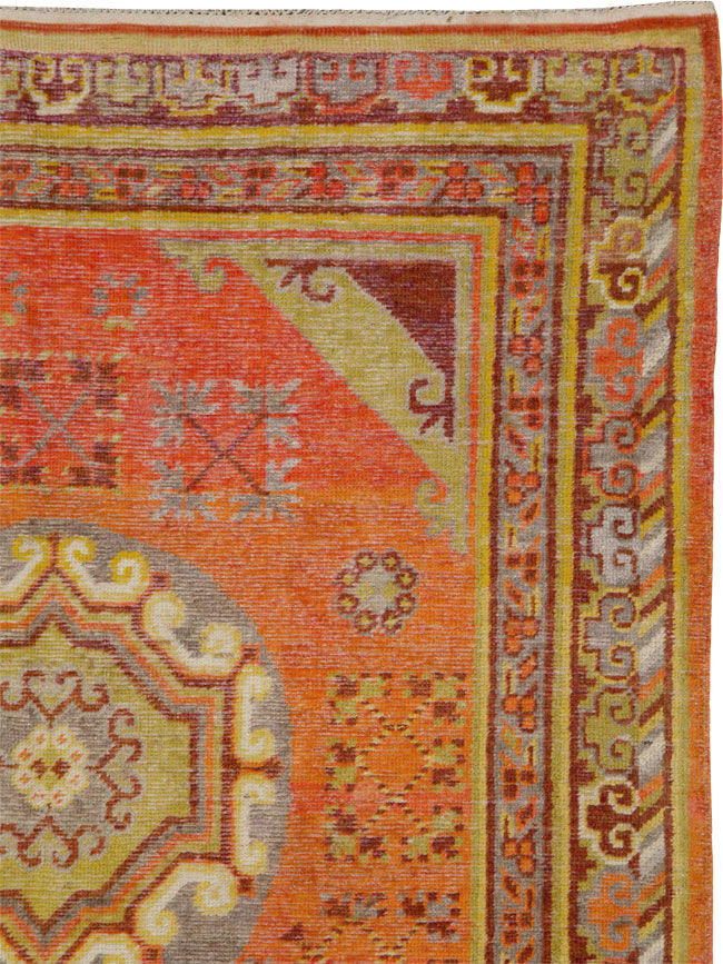 Vintage East Turkestan Khotan Carpet, No.24238 - Galerie Shabab