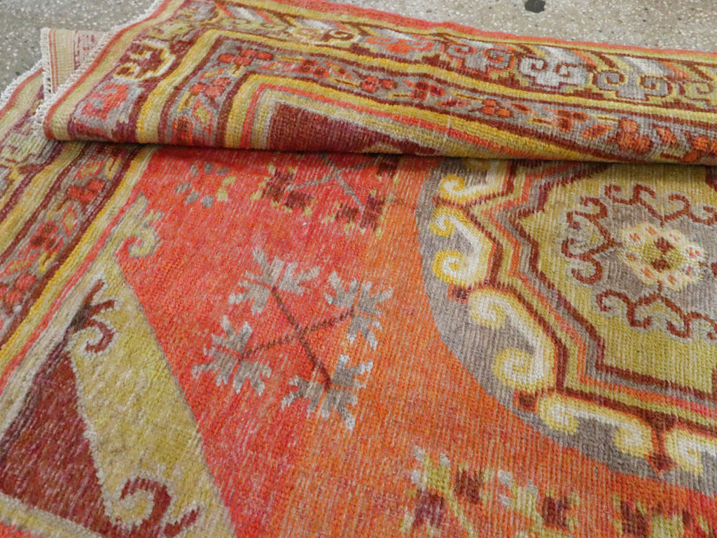 Vintage East Turkestan Khotan Carpet, No.24238 - Galerie Shabab
