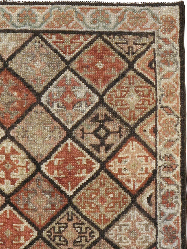 Antique Persian Kurdish Square Rug (Pair: 2 of 2), No.24249 - Galerie Shabab