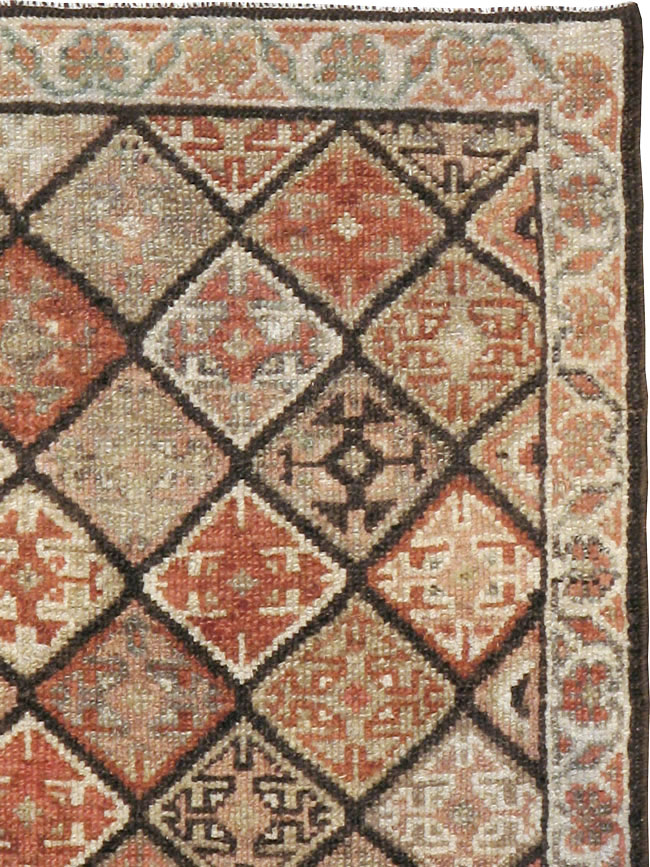 Antique Persian Kurdish Square Rug (Pair: 2 of 2), No.24249 - Galerie Shabab
