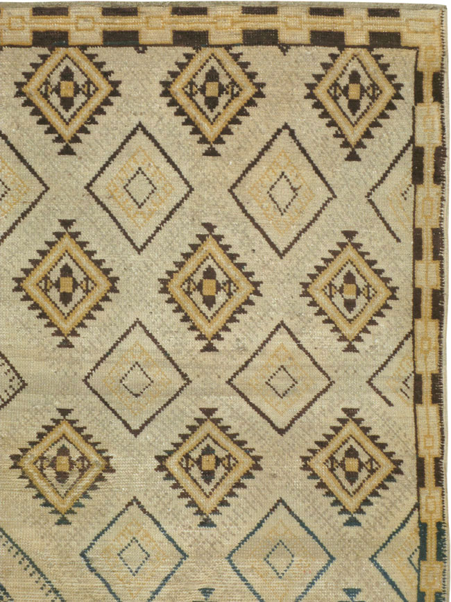 Vintage Moroccan Carpet, No.24251 - Galerie Shabab