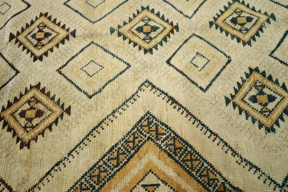 Vintage Moroccan Carpet, No.24251 - Galerie Shabab